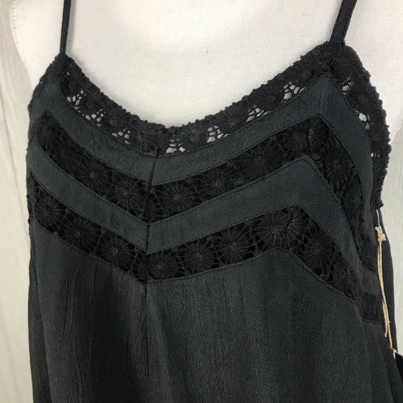 Sea Gypsies gray spaghetti strap lace flowy tank - Picture 2 of 7